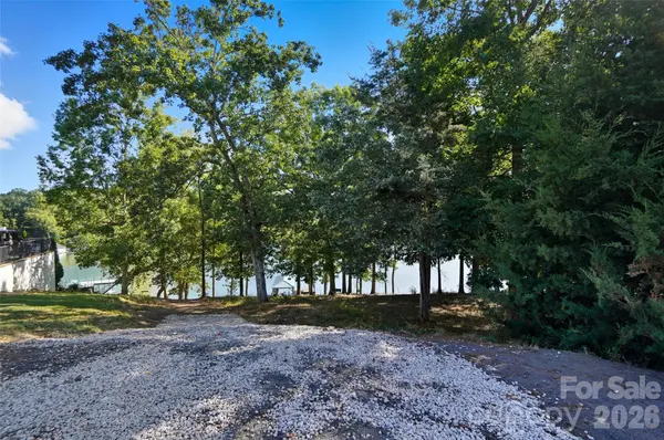 3708 Rivergrass LN, York, SC 29745