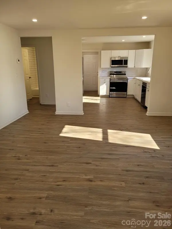 1116 East DR, Gastonia, NC 28052
