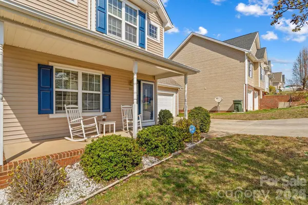 219 19th AVE SE, Hickory, NC 28602