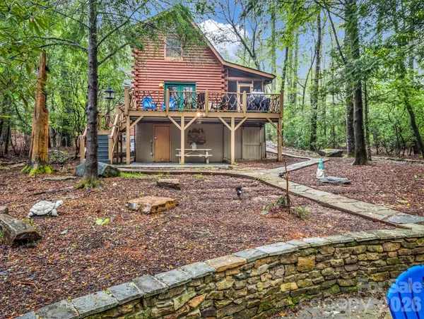 1040 Soquili DR, Brevard, NC 28712