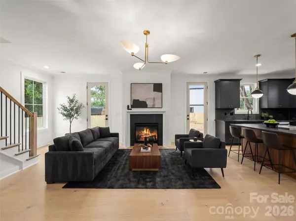 2757 Parkway AVE, Charlotte, NC 28208
