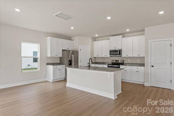 3325 Yorkshire DR, Gastonia, NC 28052