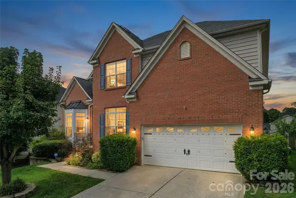 11413 Mangla DR, Charlotte, NC 28214