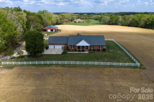 824 N Forest Hills School RD, Marshville, NC 28103