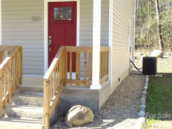 506 Lake Head RD, Norwood, NC 28128