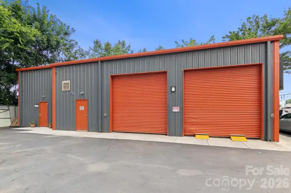3413 S Tryon ST, Charlotte, NC 28217