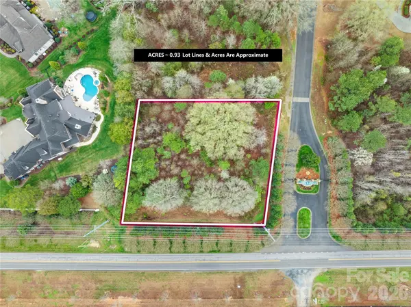 8334 Victoria Lake DR, Waxhaw, NC 28173