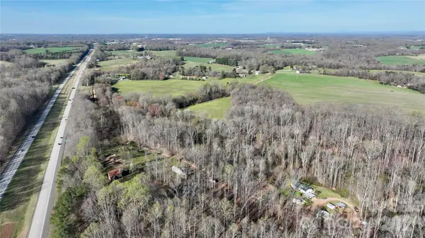 000 Beaver Farm RD, Statesville, NC 28625