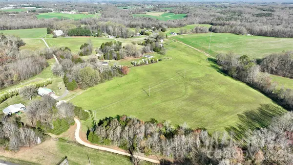 000 Beaver Farm RD, Statesville, NC 28625