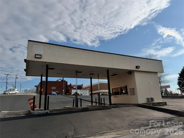 15 W Main AVE, Taylorsville, NC 28681