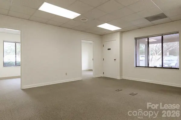 3705 Latrobe DR, Charlotte, NC 28211