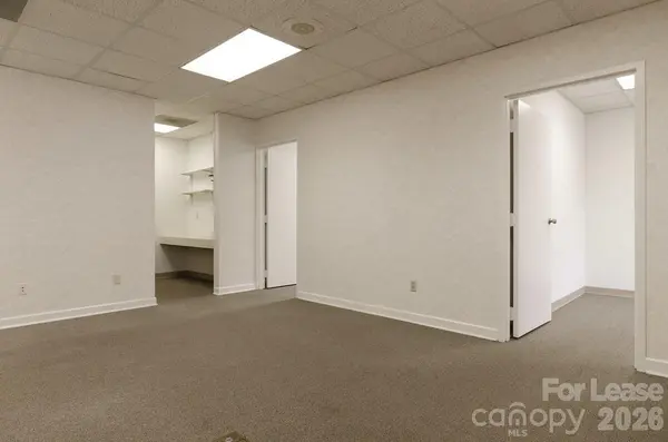 3705 Latrobe DR, Charlotte, NC 28211