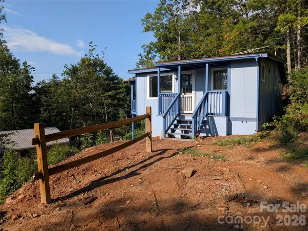 260 Oak Ridge RD, Hendersonville, NC 28792