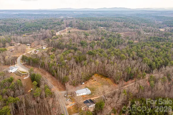 0000 Playmore Beach RD, Lenoir, NC 28645