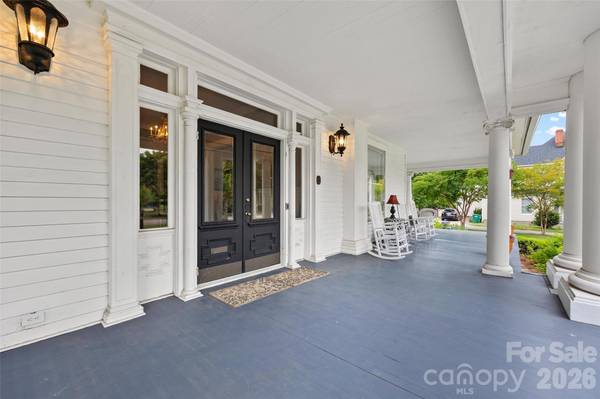 530 E Rutledge AVE, Gaffney, SC 29340