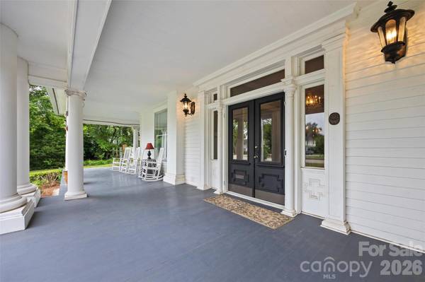 530 E Rutledge AVE, Gaffney, SC 29340