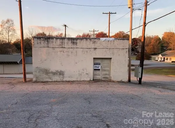 180 Town ALY, Taylorsville, NC 28681