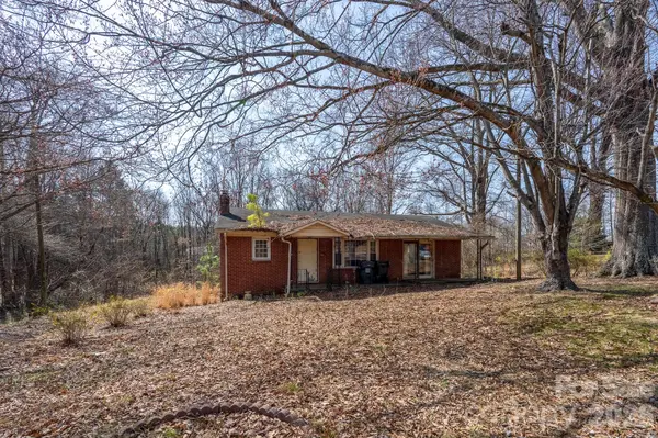 2851 Davidson HWY, Concord, NC 28027