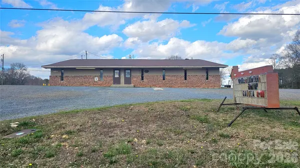 6821 Highway 218 HWY E, Marshville, NC 28103
