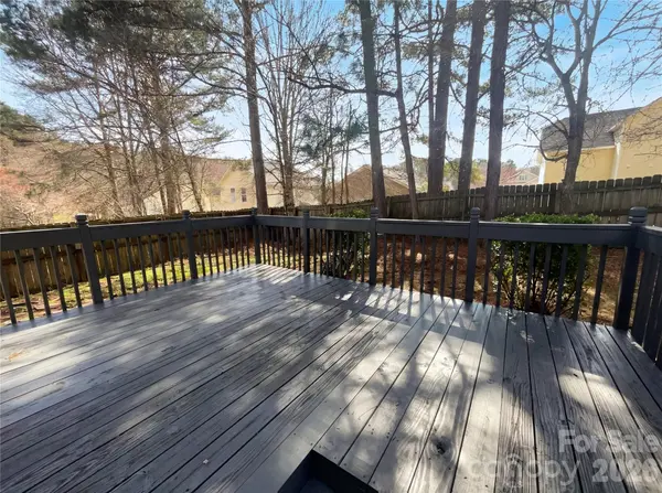 644 Carybrook CT, York, SC 29745