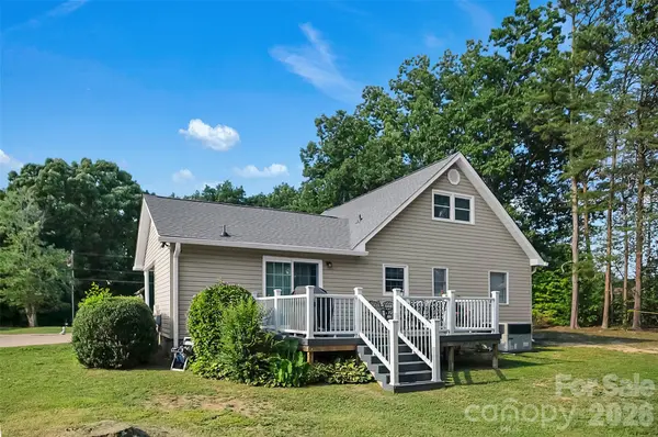 122 Rockman RD, Grover, NC 28073