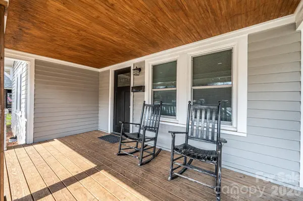 308 W sycamore ST, Lincolnton, NC 28092