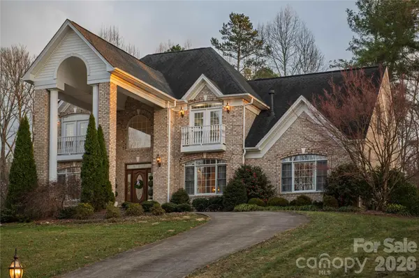 510 SE Stonecroft CT SE #32, Lenoir, NC 28645