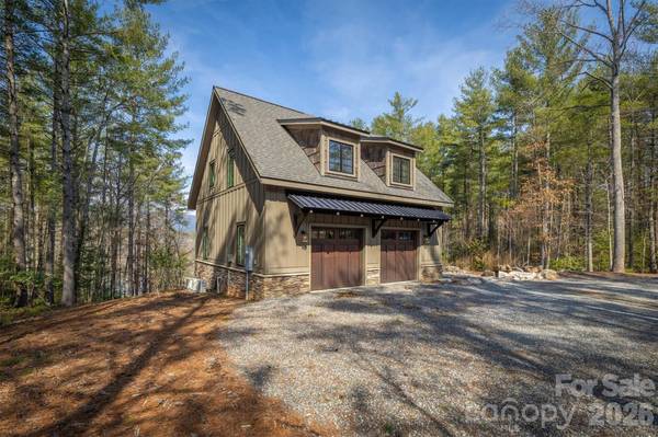 1195A Old Wildlife Club DR, Nebo, NC 28761
