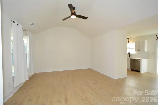 6607 Sullins RD, Charlotte, NC 28214