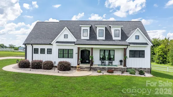 5780 W Hwy 10 HWY, Hickory, NC 28602