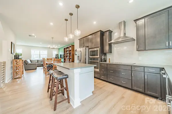 2025 Evolve WAY, Charlotte, NC 28205