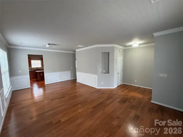 3338 Crutchfield PL, Charlotte, NC 28213