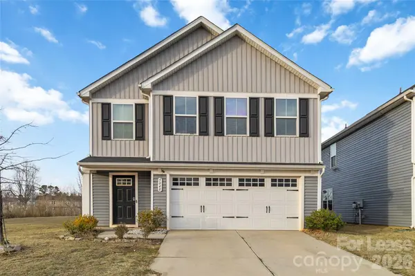 5048 Downhaul DR, Charlotte, NC 28269