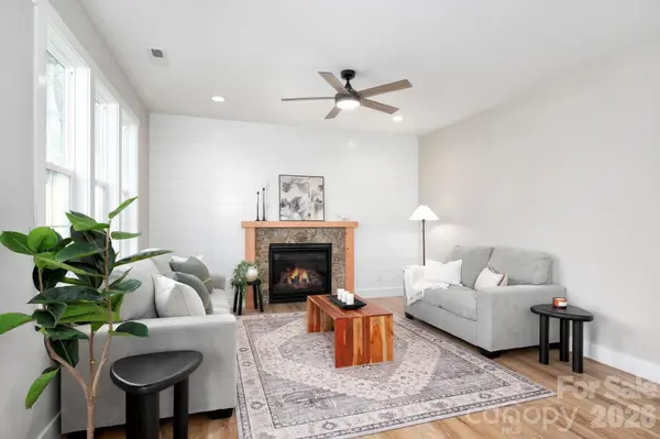 9 Myrtle Lee CV, Arden, NC 28704