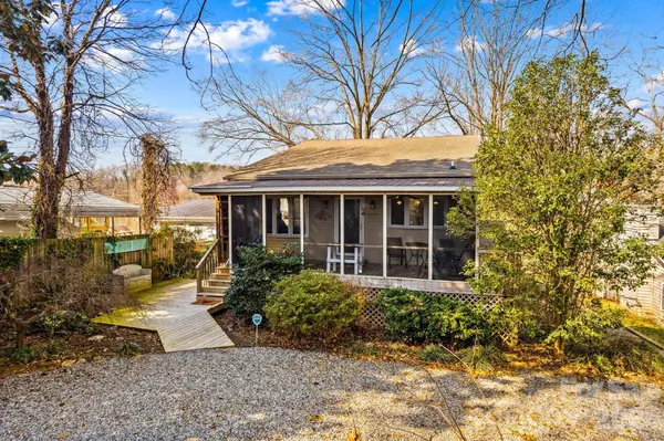 1331 Hickory Point DR, Lexington, NC 27292