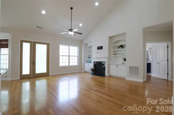18465 E Marbella LN, Fort Mill, SC 29707