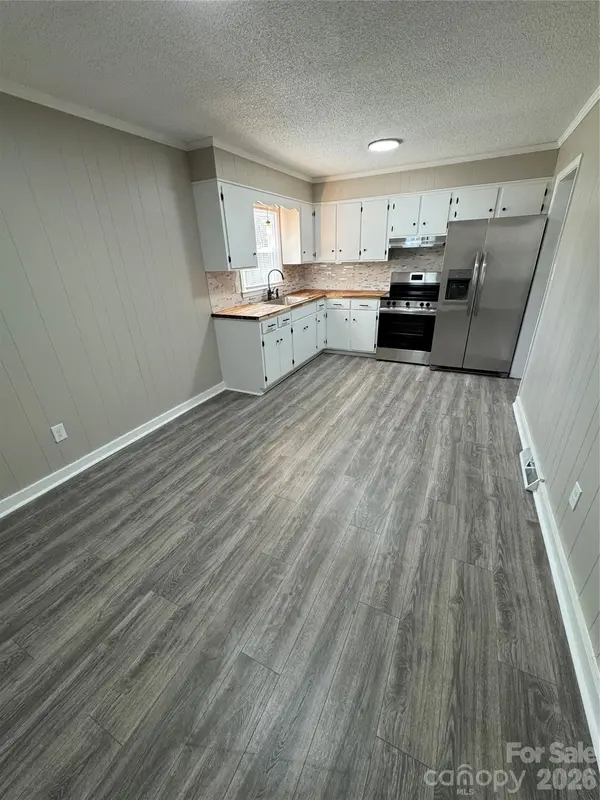 510 Belfast DR, Gastonia, NC 28052