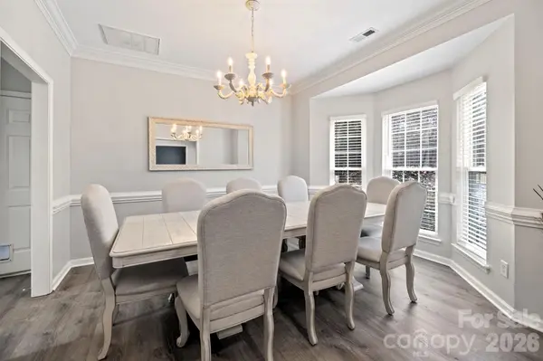 13702 Chambray LN, Charlotte, NC 28278