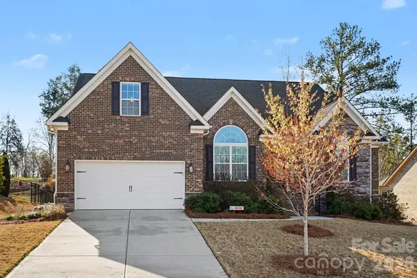 10885 Greenvale DR, Harrisburg, NC 28075