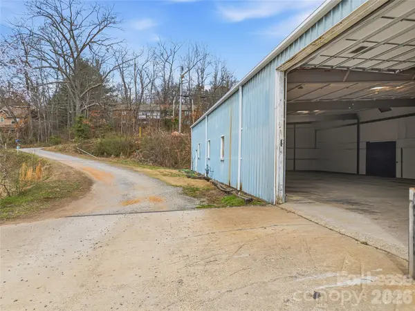 5 Woodland DR #C, Asheville, NC 28806
