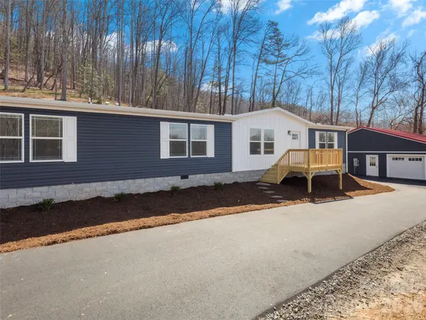 502 & 512 Hutch Mountain RD, Fletcher, NC 28732
