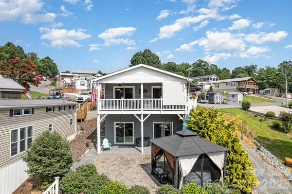 132 Eagle DR #B16, New London, NC 28127