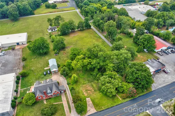 1033 W Main ST, Forest City, NC 28043