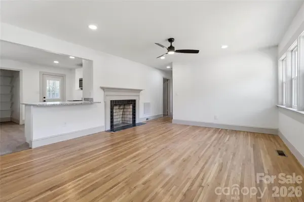 3609 Eastway DR, Charlotte, NC 28205