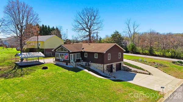 4716 Bert Huffman DR, Granite Falls, NC 28630