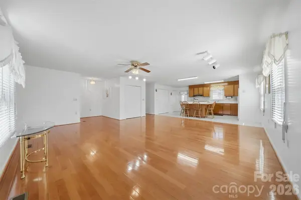 4716 Bert Huffman DR, Granite Falls, NC 28630