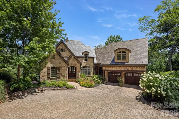 1829 Bella Vista CT, Arden, NC 28704