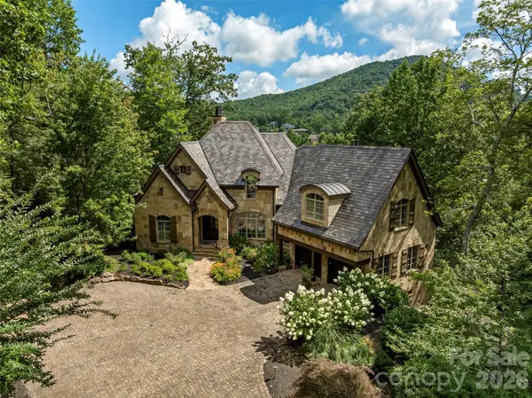 1829 Bella Vista CT, Arden, NC 28704