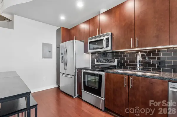 210 N Church ST #2708, Charlotte, NC 28202