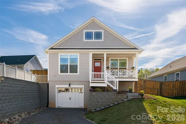 1022 Padgett PL,  Black Mountain,  NC 28711
